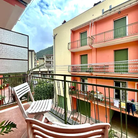 Апартаменты Finalborgo Two Flat With Terrace And Free Parking