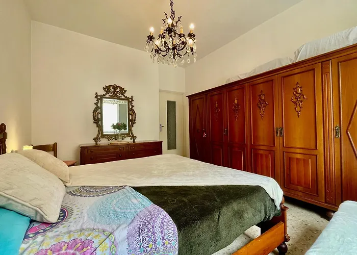 Finalborgo Two Flat With Terrace And Free Parking