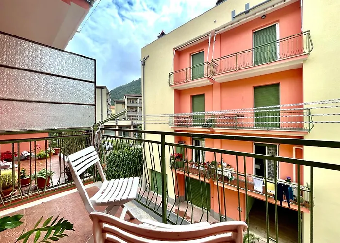 Appartamento Finalborgo Two Flat With Terrace And Free Parking